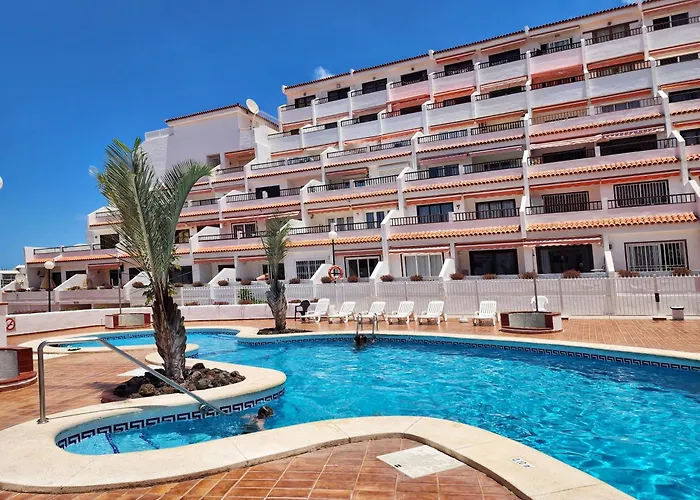 Modern Near Beach&pool Coastal Sunset Tenerife شقة