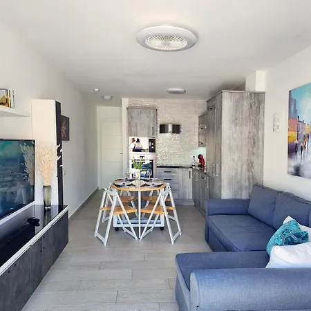 Modern Near Beach&pool Coastal Sunset Tenerife * אדחה